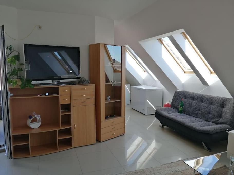 ורסאק Apartman Natasa 3 מראה חיצוני תמונה