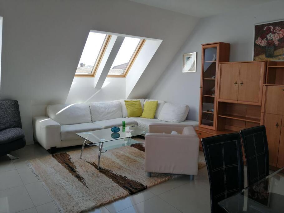 ורסאק Apartman Natasa 3 מראה חיצוני תמונה
