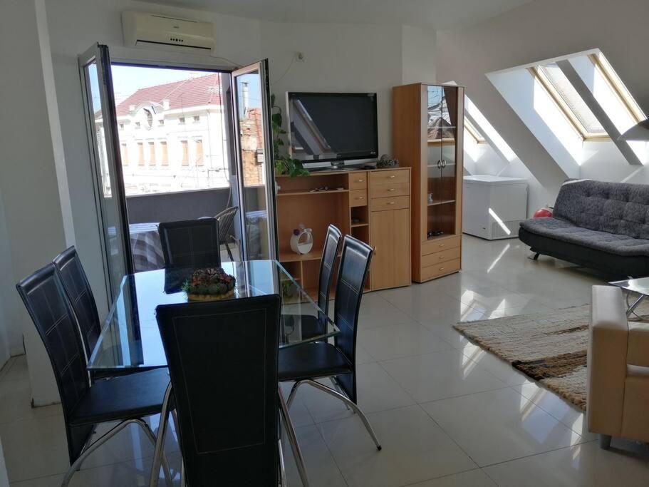ורסאק Apartman Natasa 3 מראה חיצוני תמונה